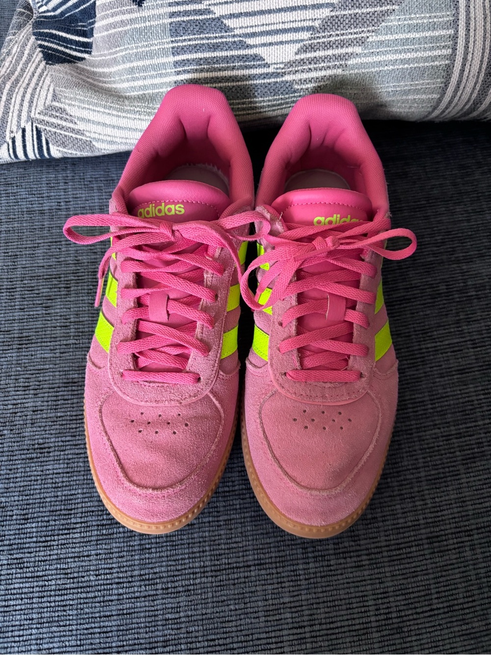 Adidas ladies size 8 Cloudfoam Plus Pink Sneakers with Neon Yellow Stripes